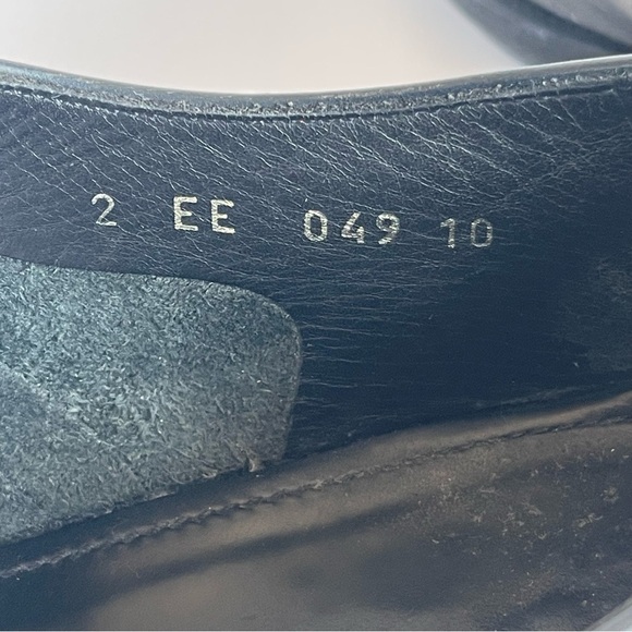 PRADA Milano Mens Leather Shoes Sz 10
2 EE 049 - Picture 10 of 15